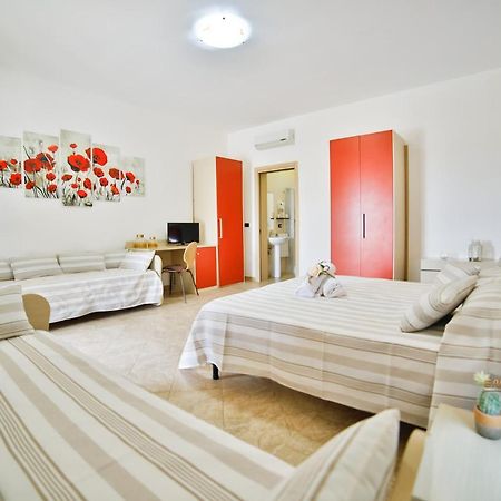 B&B La Casa Di Attilio Porto Cesareo Eksteriør billede