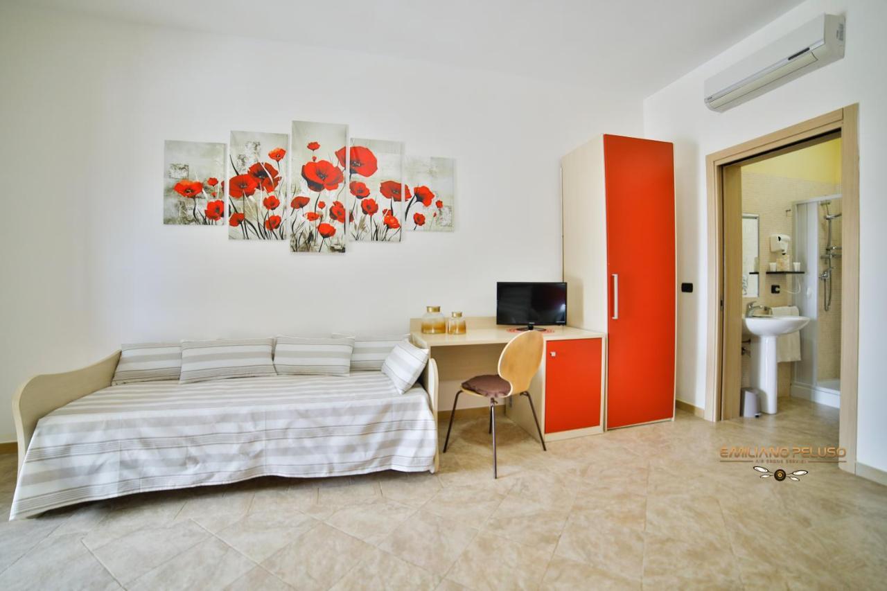B&B La Casa Di Attilio Porto Cesareo Eksteriør billede